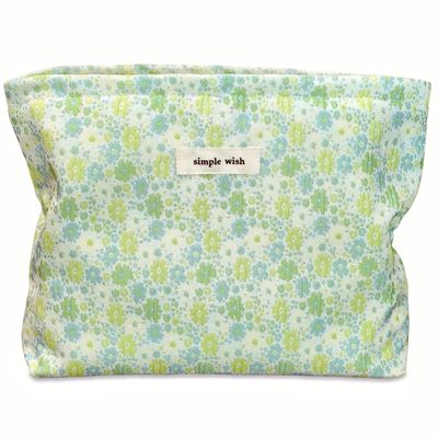 STARDW Aesthetic Floral Makeup Bag Cosmetic Bag Travel Toiletry Bag for Women Girls Large Cute Makeup Bag Organizer Skincare Bag Zipper Pouch(Fresh Green)