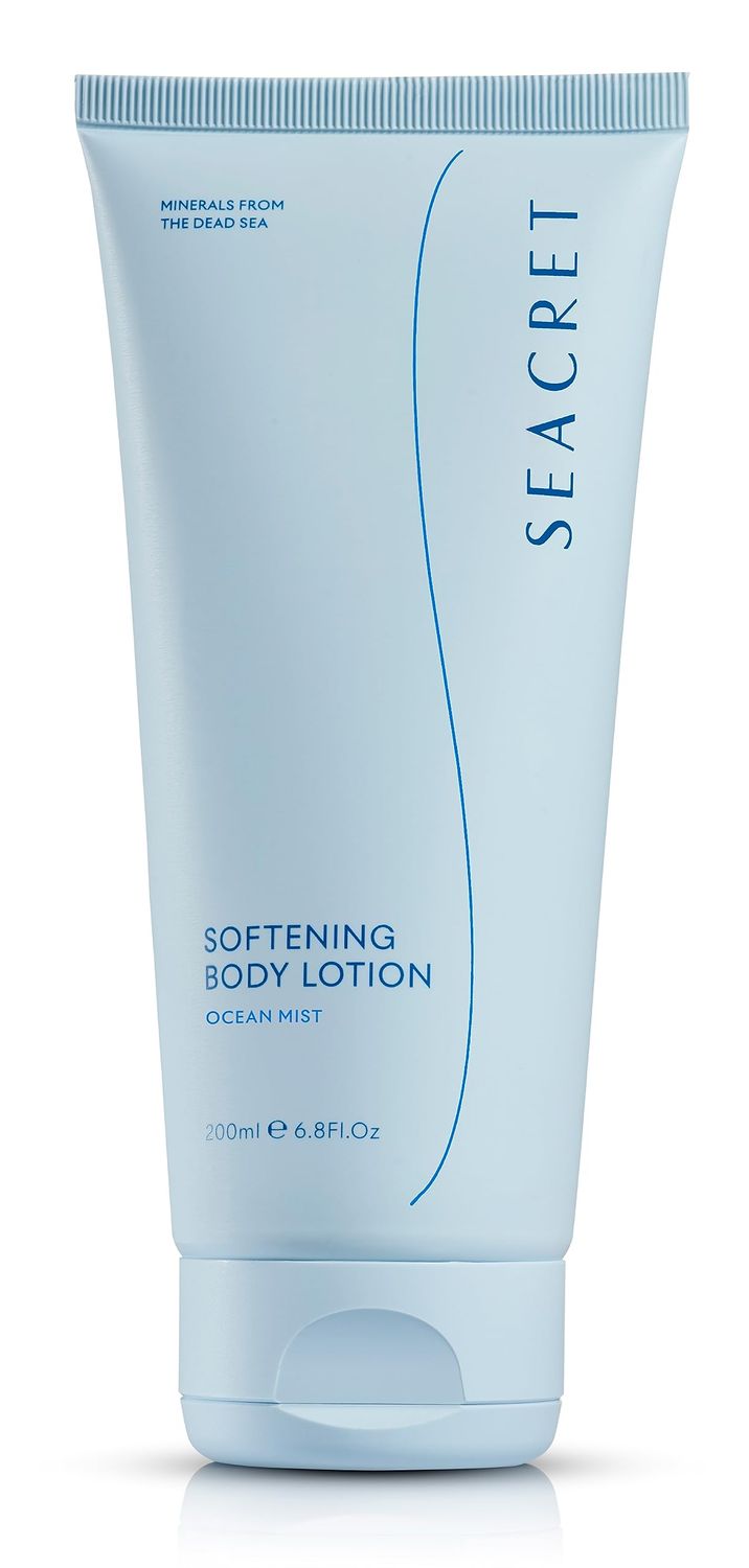 SEACRET OCEAN MIST BODY LOTION: Daily Moisturizing Lotion with Dead Sea Minerals, Chamomile, Avocado Oil, Aloe Vera, Vitamin A &amp; E for All Skin Types, 6.8 Oz