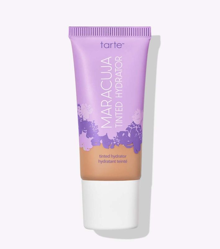 tarte Maracuja Hydrating Tinted Moisturizer 25N light-medium neutral