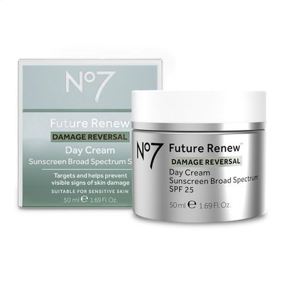 No7 Future Renew Damage Reversal Day Cream SPF 25 - Anti Aging Face Cream with SPF for Visible Sun Damage - Protects, Moisturizes &amp; Reverses Dullness - Suitable for All Skin Types (1.69 Fl Oz)