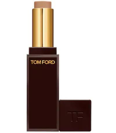 Tom Ford Traceless Soft Matt Concealer (5C0 CARAMEL, 3.5 Gram)