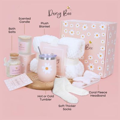 Luxury Daisy Bee Womens Care Package - Birthday Gifts for Women, Mom, Friend, Girlfriend with Natural Ingredients, Self-Care Gifts, Relaxing Gifts, Perfectly Packaged for Pampering &amp; Ready to Gift