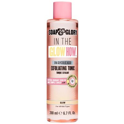 Soap &amp; Glory in The Glow How Vitamin C 5% Glycolic Acid Exfoliating Tonic - Gentle Glycolic Acid Toner + Chamomile Extract - Pore Exfoliating Toner + Glow Tonic for Brighter, Healthier Skin (200ml)