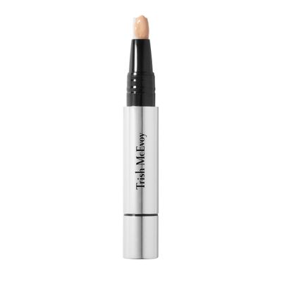 Trish McEvoy Correct &amp; Brighten Shadow Eraser, Shade 1.5 (Natural), 0.12 floz/3.8 ml