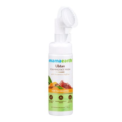 MAMAEARTH Ubtan Detan Foaming Face Wash with in-built Brush | Gentle Hydrating Facial Cleanser for Tan Removal | with Turmeric &amp; Saffron Extract | 5.07 Fl Oz (150ml)