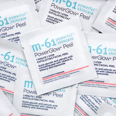 M-61 PowerGlow Peel- 10 Treatments- 1-minute, 1-step exfoliating glow peel with glycolic, vitamin K &amp; chamomile