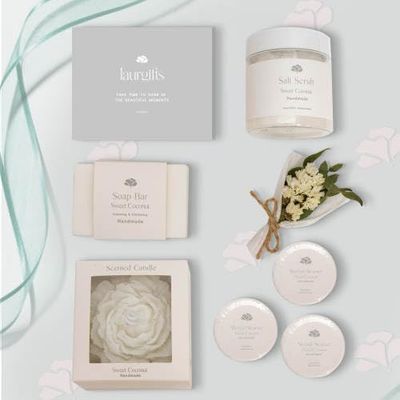 LaurGifts Sweet Coconut Spa Gift Box for Women - Birthday Gift for Her with Spa Candle Gift Set - Dutch Flower Fields Inspired Relaxing Gifts for Mom, Wife, Sister, Friend, Coworker