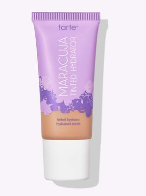 tarte Maracuja Hydrating Tinted Moisturizer 25B light-medium beige