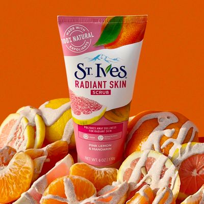 St. Ives Radiant Skin Face Scrub, Pink Lemon and Mandarin Orange, 6 oz