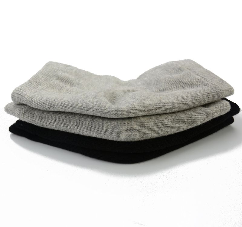 Makhry 2 Pairs Moisturizing Silicone Gel Heel Socks for Dry Hard Cracked Skin Open Toe Comfy Recovery Socks Day Night Care