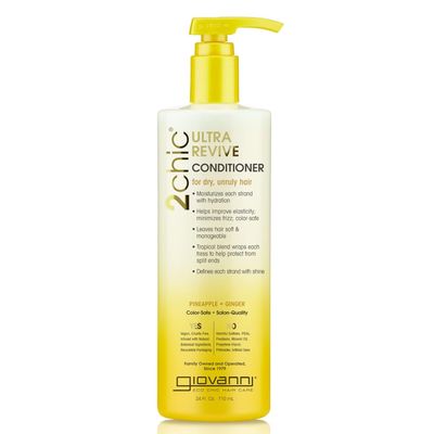 GIOVANNI 2chic Ultra-Revive Conditioner - Moisturizing Conditioner with Pineapple &amp; Ginger, Coconut, Guava, &amp; Aloe Vera Helps Dry Unruly Hair, Paraben Free, Color Safe - 24 oz