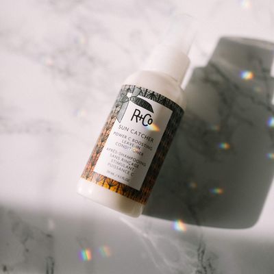 R+Co SUN CATCHER Power C Leave - In Conditioner 119 ml / 4.2 oz