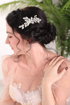 Fxmimior Handmade Hair Comb Silver Rhinestone Floral Clip Pearl Hair Accessories for Brides Women Gilr(Silver)