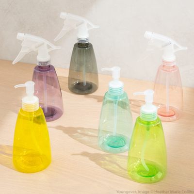 Youngever 6 Pack 16 Ounce Empty Plastic Spray Bottles, Spray Bottles for Hair and Cleaning Solutions in 6 Colors