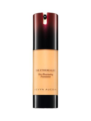 Kevyn Aucoin The Etherealist Skin Illuminating Foundation, EF 07 (Medium) shade: Comfortable, shine-free, smooth, moisturize. Medium to full coverage. Makeup artist go to. Even, bright &amp; natural look.