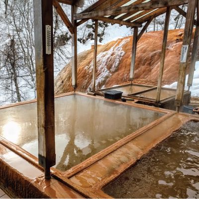 Onsen Japanese Hot-Spring Bath Minerals A Perfect Way to Hydrate and Soothe Your Body Soak in Green Bamboo Extract, Pagoda Tree Flower Enzymes, and More, Unwind, Relaxation, Improve Sleep (Pack of 1)