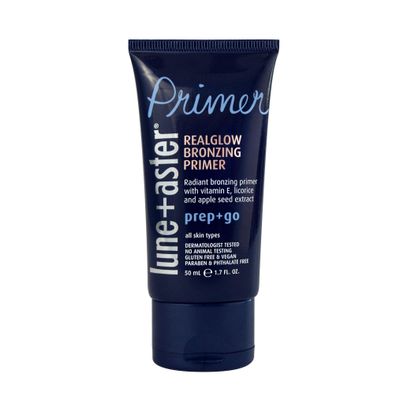 Lune+Aster RealGlow Bronzing Primer - Lightweight primer with sheer bronze light diffusers creates a healthy bronzed glow