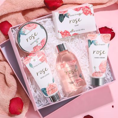 Bath and Body Gift Set for Women, Body &amp; Earth 5 Pcs Rose Spa Set Gifts for Women, Self Care Kit, Lotion Sets for Women,Christmas Gifts for Women