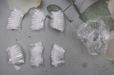 Sowaka 50 Pcs Ear Cap Disposable Clear Elastic Waterproof Ear Protectors Covers for Shower Hair Dye Bathing Spa Home Hotel Hair Salon