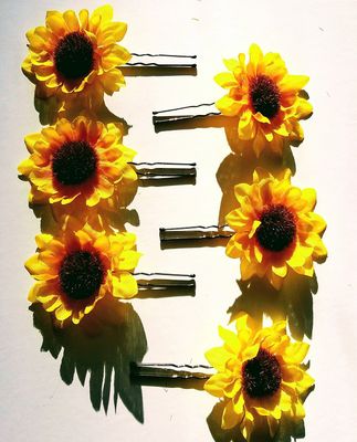 Small Sunflower Flower Hair Pins - Set of 6