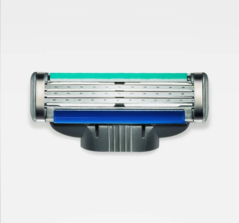 Gillette Mach 3 Turbo Razor Refill Cartridges 8 Count (Packaging May Vary)