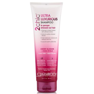 GIOVANNI 2chic Ultra-Luxurious Shampoo - Shampoo for Curly &amp; Wavy Hair, Aloe Vera, Pro-Vitamin B5, Lauryl &amp; Laureth Sulfate Free, No Parabens, Color Safe, Cherry Blossom &amp; Rose Petal - 8.5 oz (1 Pack)