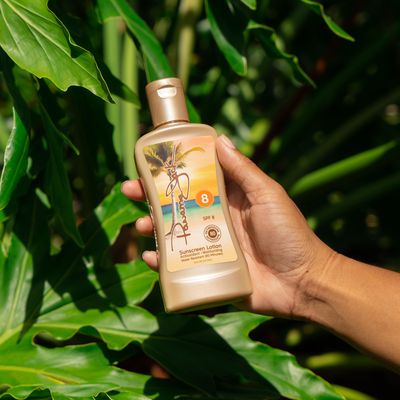 Panama Jack Sunscreen Tanning Lotion - SPF 8, PABA, Paraben, Gluten &amp; Cruelty Free, Antioxidant Moisturizing Formula, Water Resistant (80 Minutes), 6 FL OZ