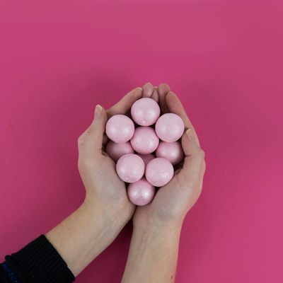 Gift Republic Ros Scented Bath Bombs Pink Sparkly Mini Bath Fizzies Pampering Gift for Women Mother's Day Birthday Teachers Gift Christmas Pack of 10