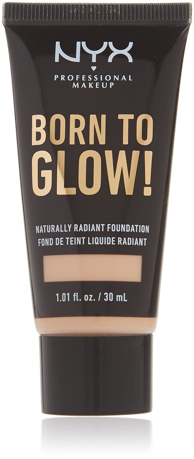 NYX PROFESSIONAL MAKEUP Born To Glow Naturally Radiant Foundation, Medium Coverage - Light