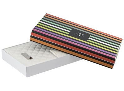 Tootloos 14 PC Makeup White Brush Set - Superior Quality Makeup Brushes. Durable, Lightweight & Made of Aluminum Ferule. Free Leather Standing Easel Case & Blender Brush Included - Great Gift Idea!