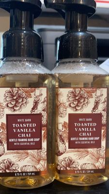 Bath &amp; Body Works Toasted Vanilla Chai Gentle Foaming Hand Soap (2 Pack)