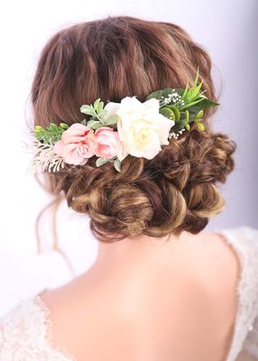 Kercisbeauty Dusty Pink Hair Comb Floral Headpiece Shabby Pink Hair Accessories for Brides Bridesmaid Prom Girl Hair Dress Garden Wedding Headband