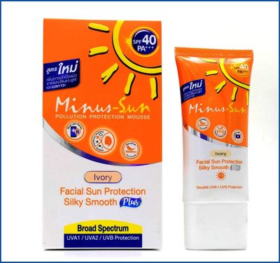 Minus (Sol) Sun SPF40 PA+++ Ivory (New Formula x 1 Ounces) Facial Sun Protection Silky Smooth Plus with Broad Spectrum UVA1 UVA2 and UVB Protection
