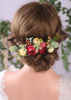 Anglacesmade Bridal Flower Hair Comb Burgundy Dark Red Flower Yellow Bud Eucalyptus Headpiece for Spring Wedding Photo Shoot Bride Bridesmaids Flower Girls Hair Accessories