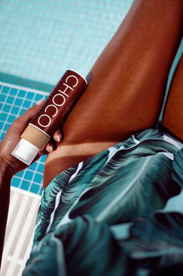 COCOSOLIS CHOCO Suntan &amp; Body Oil - Organic Tanning Bed Lotion - Deep Chocolate Tan - Tanning Accelerator for Indoor Tanning Beds (3.71)