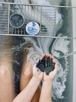 Dirt Detox Bath Soak with Charcoal, Bentonite Clay, Ginger &amp; Sea Salt, by Diva Stuff
