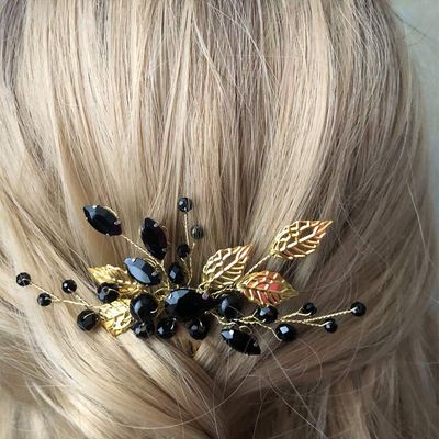 YERTTER Wedding Black Crystal Leaf Bridal Hair Comb Clip Leaves Wedding Hair Accessories for Bride Bridesmaid Flower Girls (Black and Gold)