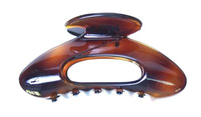 Caravan Open Modern Twirl Combined With The Classic Tortoise Shell Hair Claw