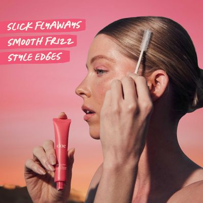 DAE Hair Cactus Fruit 3-In-1 Styling Cream &amp; Taming Wand - Tame Flyaways, Smooth Frizz, Style Edges (0.6 oz.)