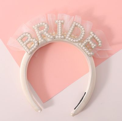 Agkvw Pearl Veil Bride Headband, White Satin Hairband with &#39;BRIDE&#39; Decorated by Pearl and Rhinestone, Bridal Hairband for Bachelorette Party Decorations, Women&#39;s Hair Accessory