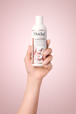 Ouidad Advanced Climate Control Heat & Humidity Gel & Leave In Conditioner Styling Kit, 8.5 fl oz, Flexible, Long-Lasting & Frizz-Free Curls, Sulfates, Parabens & Cruelty-Free Curly Hair Products