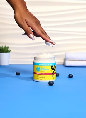 Curls Blueberry Bliss Defining Custard - 8 oz, Cream for Frizz Control &amp; Humidity Protection, Enriched with Aloe Leaf Extract, Coconut Oil, Shea Butter &amp; Mango Seed Butter, Type 4 Coils