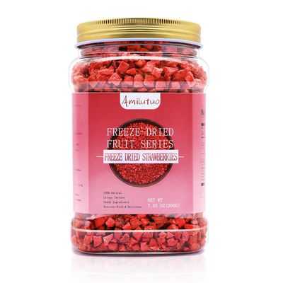 Freeze Dried Strawberries Pieces, Freeze Dried Fruit, 7.05OZ/200g Dehydrated Strawberries, Freeze Dried Snacks for Yogurt, Smoothies, Milkshakes, Cocktails, Cakes, Cookies, Bread