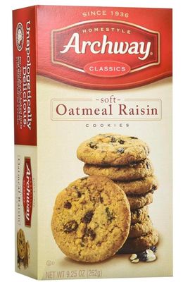 Archway Cookies, Classic Soft Raisin Oatmeal Cookies, 9.5 Oz w/JS REDHOK DEALZ Sticker