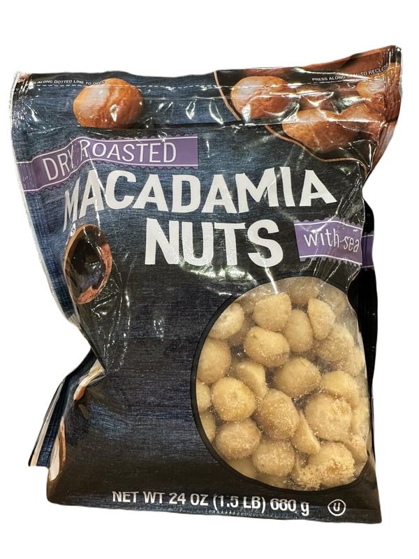 Generic Kirkland Signature Dry Roasted Macadamia Nuts with Sea Salt, 24oz (Pack of 1)