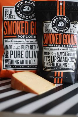 Pop Daddy Flavored Pretzels Sticks, Healthy Gourmet Pretzels Snacks, 7.5oz Individual Bags, 3 Pack, Smoked Gouda