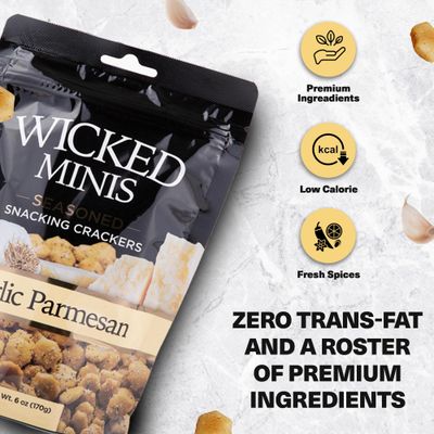 Wicked Minis Soup &amp; Oyster Crackers-Saltine Crackers Salted Flavored Mini Puffed Soup Crackers, Savory Snacking Mix Seasoned Croutons Salad Toppers, Crackers for Chili 6oz(Garlic Parmesan, Pack of 3)
