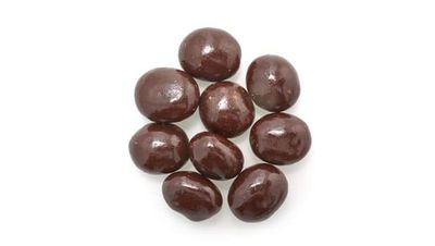 Yupik Dark Chocolate Covered Coffee Beans, 60% Cacao, 2.2 lb (35.2 oz), Kosher, High in Fiber, Coffee Beans Coated in Rich Dark Chocolate, Chocolate Candy, Sweet Snacks, Ideal for Baking &amp; Gifting