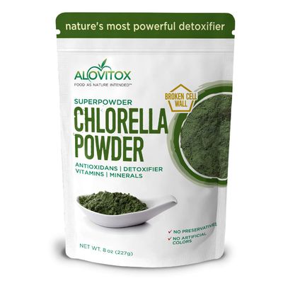 Organic Chlorella Powder 8oz  Nutrient Dense Superfood with Antioxidants, Proteins, Vitamins C, E, B Complex, Enzymes, Chlorophyll, Omegas 3 and More Organic Raw No Additives or Colors
