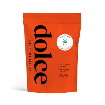 Whole Raw Cashews - Unroasted &amp; Unsalted Raw Cashews - Healthy Source of Protein, Vitamins &amp; Minerals - (Pack of 1)